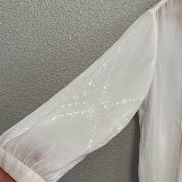 Chico's Embellished Tunic‎ Top Size 1 (M/8) - Picture 2 of 5